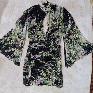 NWT Sabina Musayev Open Back Bell Sleeve Mini Sz M